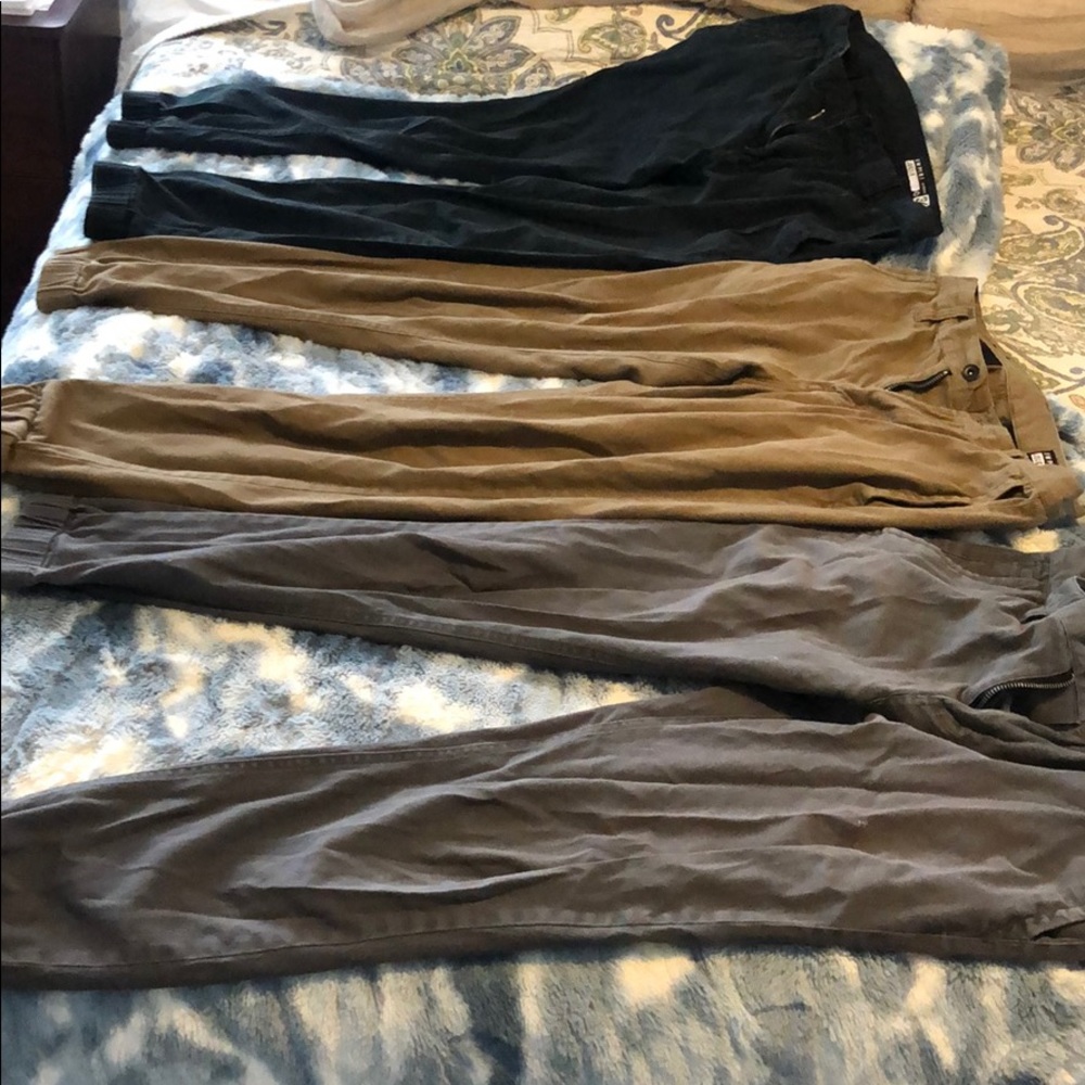 Men’s joggers